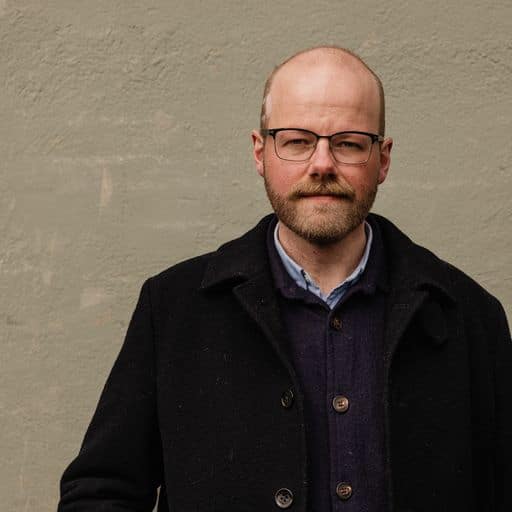 Bildet viser forfatter Andreas Liebe Delsett